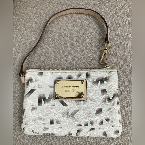 Michael Kors Handbags - Michel Kors Logo Wristlet